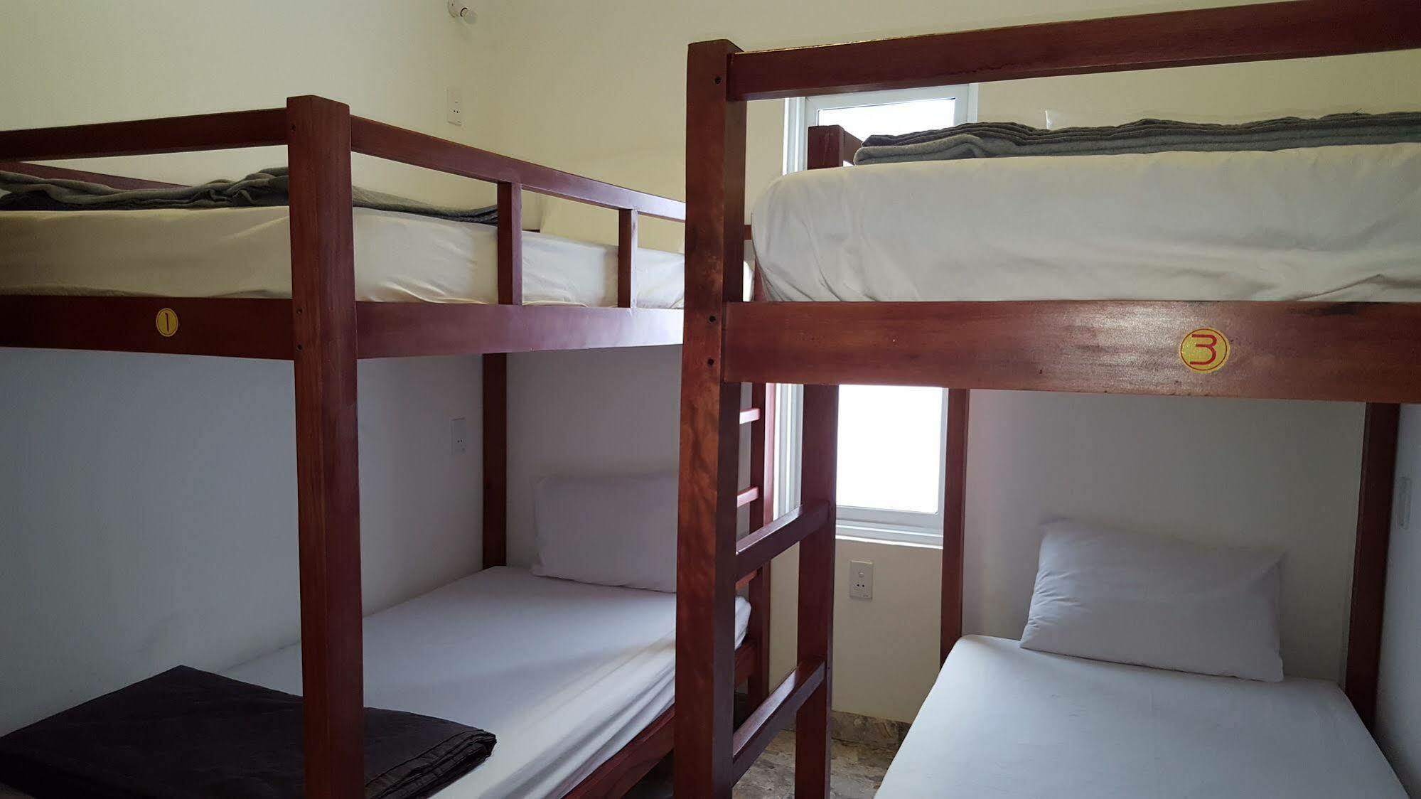Glocal Beachside Hostel Da Nang Esterno foto