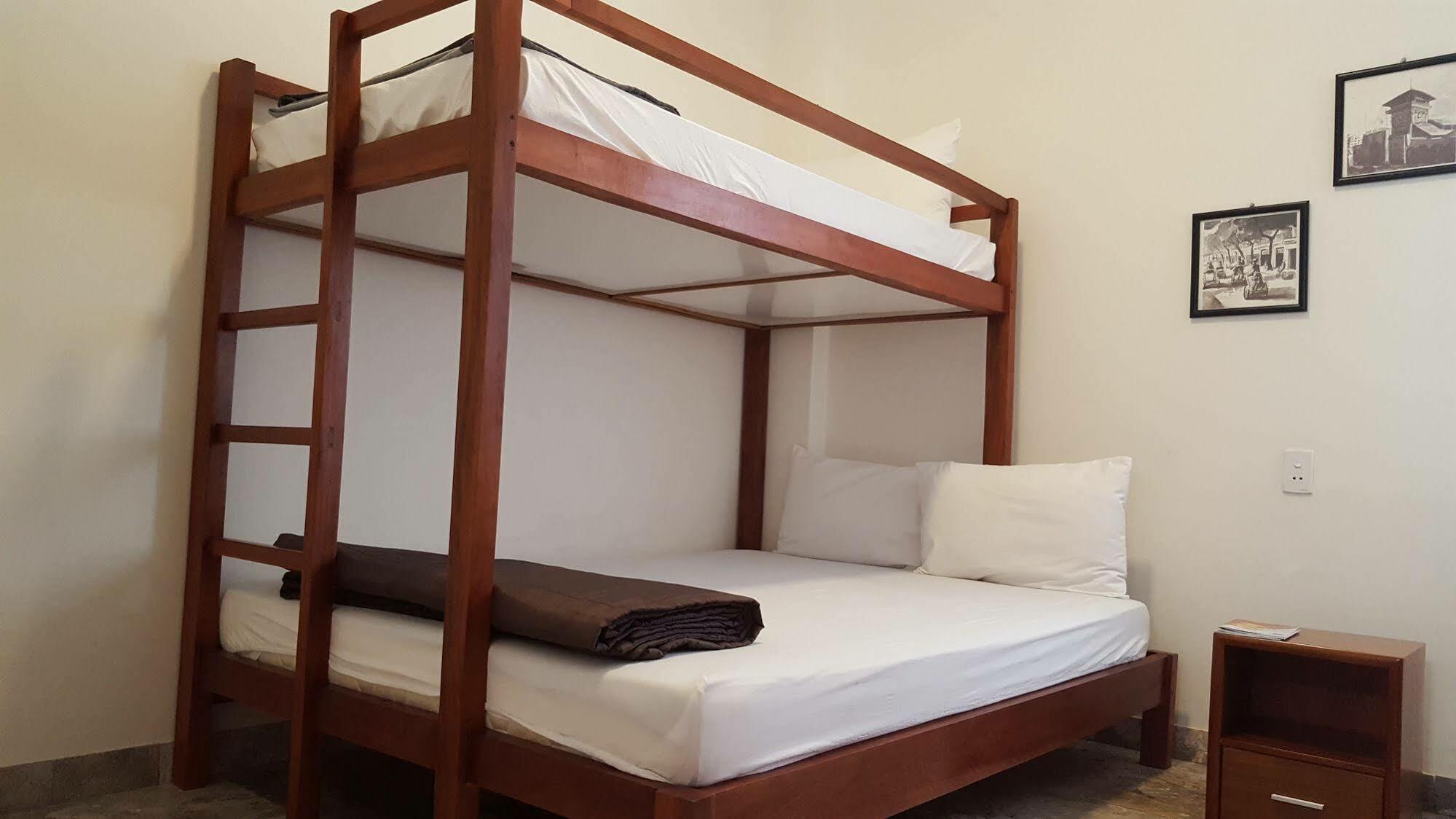 Glocal Beachside Hostel Da Nang Esterno foto